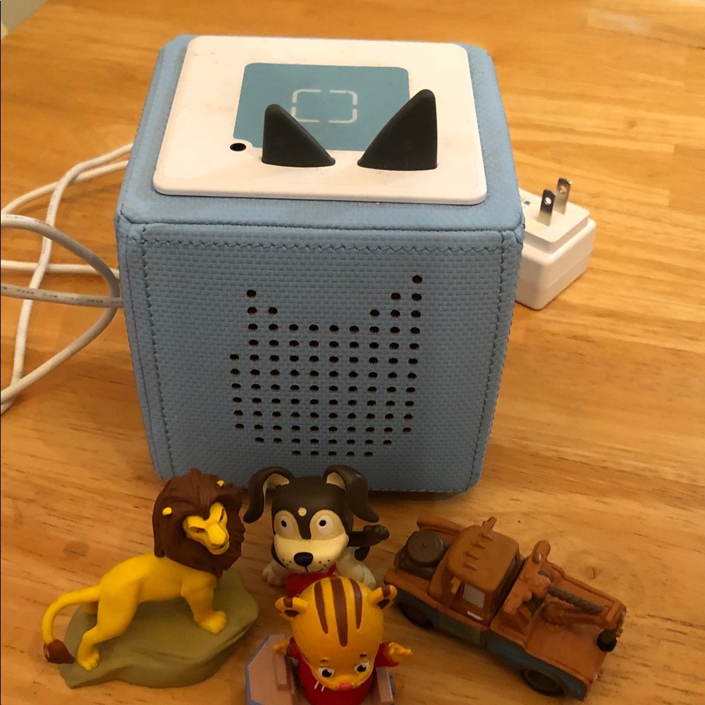 Blue toniebox Portable Kids Bluetooth Speaker Cube 4 figurines